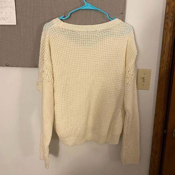 Rue 21 sweater - Picture 2 of 4